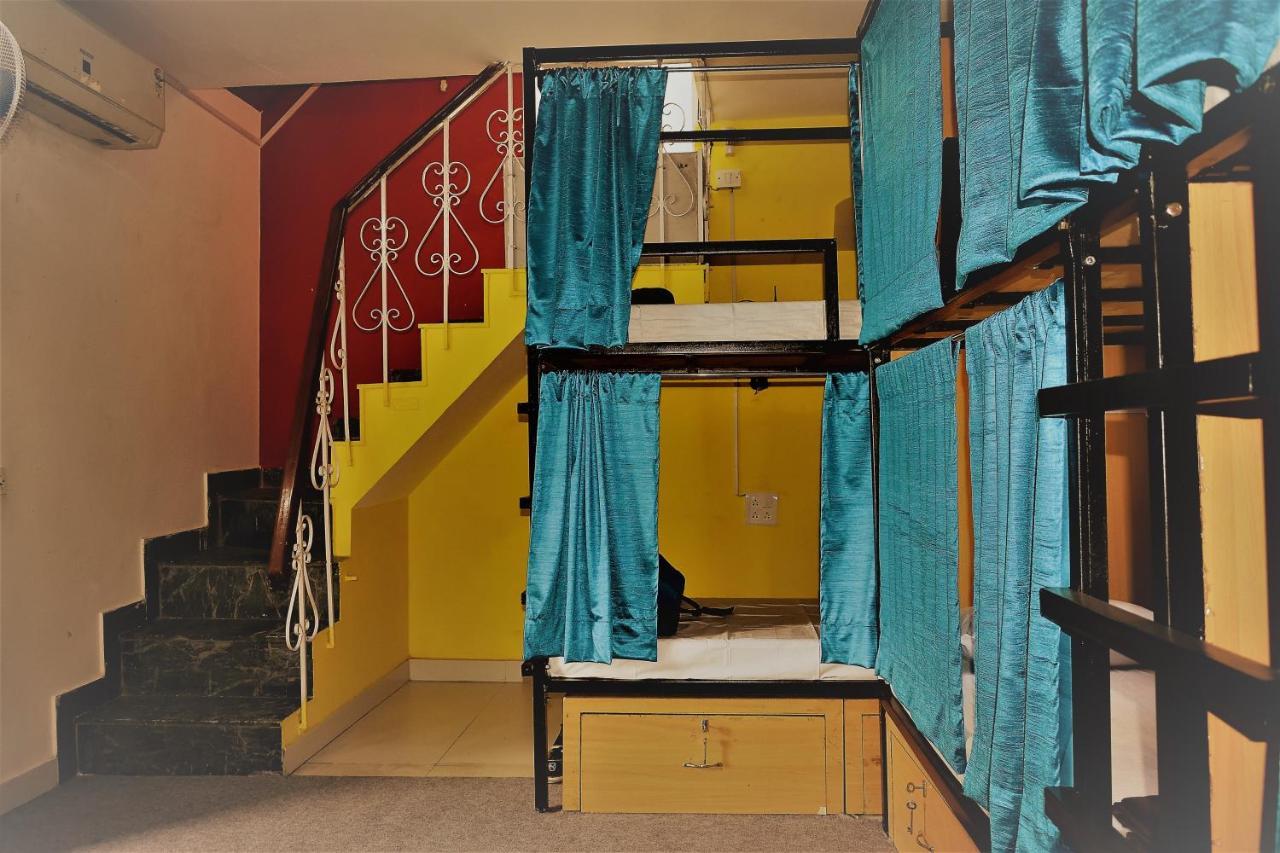 Hostel Bunkmates Nowe Delhi Zewnętrze zdjęcie