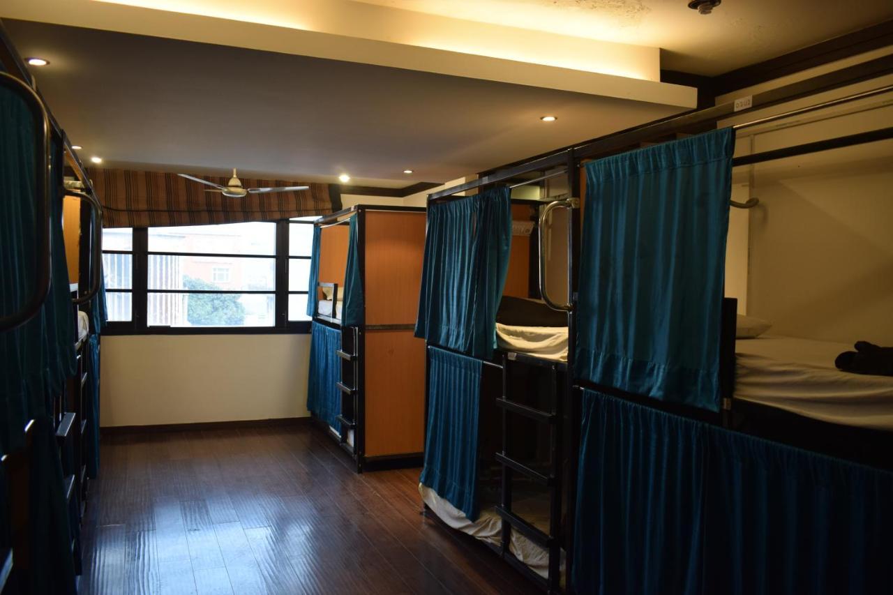 Hostel Bunkmates Nowe Delhi Zewnętrze zdjęcie